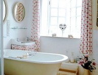 imagen Cuartos de baño con inspiración romántica