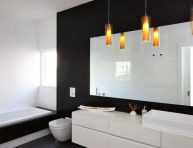 imagen Cuartos de baño decorados en color negro ¿te animas?